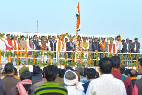 (अपडेट)देश-प्रदेश निर्माण में हर व्यक्ति की भागीदारी अहम – मुख्यमंत्री भजनलाल शर्मा