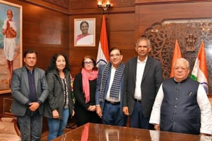 अमेरिकन प्रतिनिधिमंडल की राज्यपाल और विधानसभा अध्यक्ष से मुलाकात