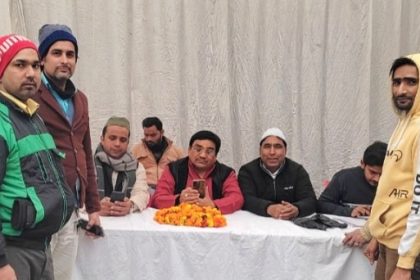 अल्पसंख्यक मोर्चा बूथ स्तर तक लोगों के मोबाइल में नमो एप को डाउनलोड कराए : श्याम बिहारी शर्मा