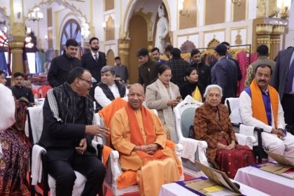 प्रधानमंत्री के वोकल फॉर लोकल की आधारशिला है हैंडीक्राफ्ट प्रदर्शनी : मुख्यमंत्री