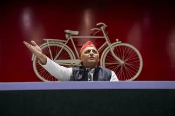 सपा अध्यक्ष अखिलेश यादव