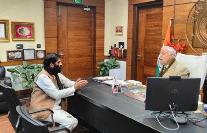 मुख्य सचिव से मिले गरौठा विधायक जवाहर, झांसी में ध्वस्तीकरण की कार्रवाई रोके जाने की मांग की