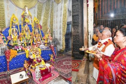 राज्यपाल ने चांदपोल स्थित श्री रामचंद्र मंदिर में आरती कर सबके मंगल की कामना की
