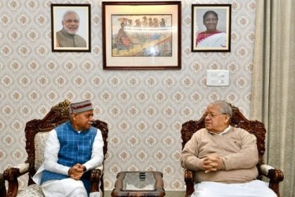 राज्यपाल से हिमाचल प्रदेश के राज्यपाल शिवप्रताप शुक्ल ने की मुलाकात