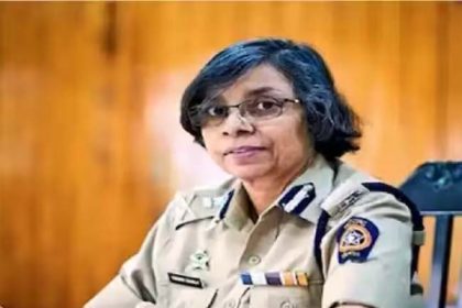 वरिष्ठ आईपीएस अधिकारी रश्मि शुक्ला बनीं महाराष्ट्र की पहली महिला पुलिस महानिदेशक