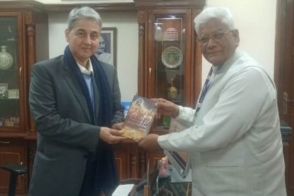 परीक्षा में गड़बड़ी पर कुलपति सख्त: परीक्षा नियंत्रक बदला