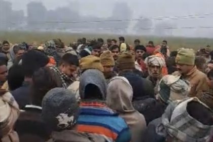 सांड़ से तो बच गया मगर करंट बन गया काल