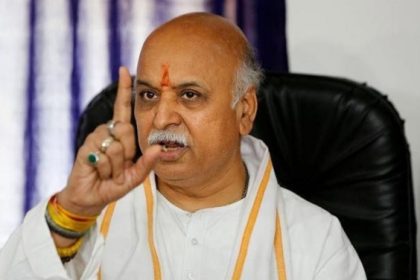 हिन्दू समाज काशी व मथुरा में भी बना लेगा मंदिर : डॉ प्रवीण तोगड़िया