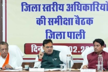 अधिकारी-कर्मचारी आमजन की समस्याओं का करें त्वरित निस्तारण: मुख्यमंत्री
