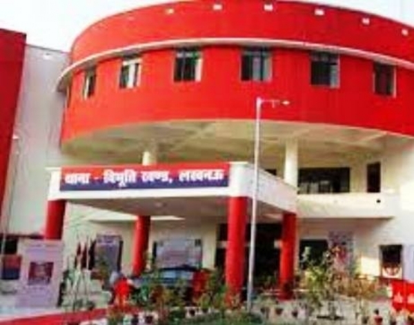 अधिवक्ताओं पर लाठीचार्ज में एफआईआर दर्ज होने पर कार्य बहिष्कार वापस