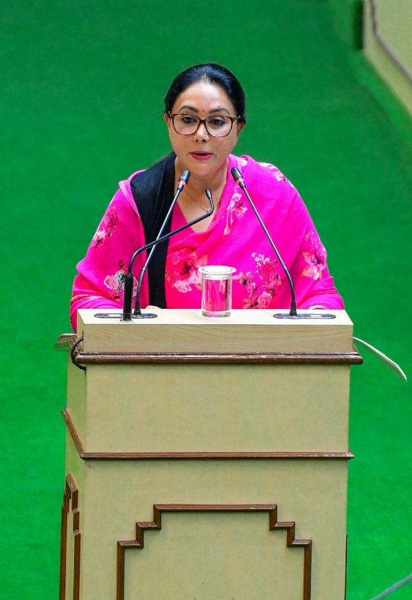 वित्त मंत्री दियाकुमारी