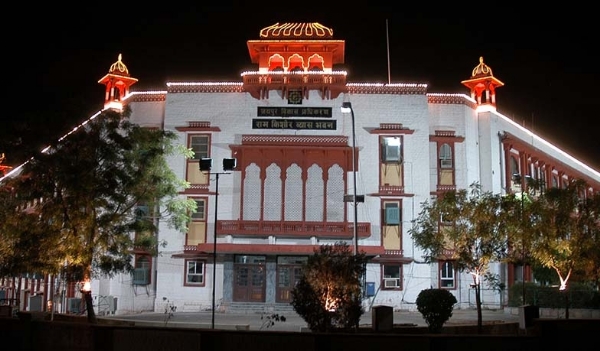 एसटीपी और सीईटीपी से दिया जाएगा शहर के पार्कों में पानी