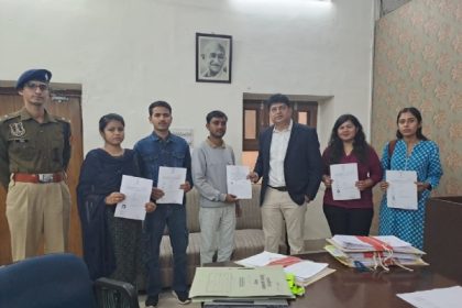 खत्म हुआ बरसों का इंतजार, पांच पाक विस्थापितों को मिली भारतीय नागरिकता की सौगात