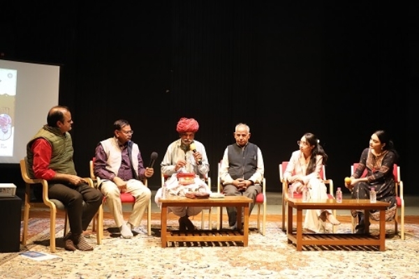 जवाहर कला केन्द्र :कला प्रेमियों ने सुना 500 सालों से प्रचलित पारंपरिक कावड़ वाचन