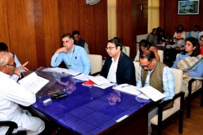 नवाचार और नई तकनीक का लाभ ग्रामीण क्षेत्र के विद्यार्थियों तक प्राथमिकता से पहुंचे : शिक्षा मंत्री