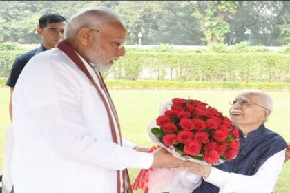 लालकृष्ण आडवाणी के कार्यों का सम्मान है भारत रत्न : योगी आदित्यनाथ