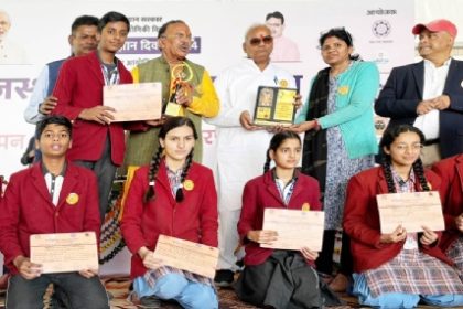 विधानसभा अध्यक्ष ने दिलाया जिला स्तरीय पडोस युवा संसद कार्यक्रम में युवाओं को एक, श्रेष्ठ और अखण्ड भारत का संकल्प