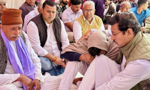 अवाना को श्रधांजलि