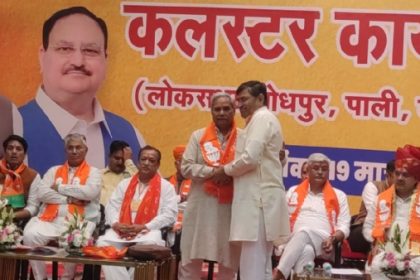 (अपडेट) मुख्यमंत्री ने ली कलस्टर की मीटिंग : जोधपुर पहुंचने पर हुआ जोरदार स्वागत