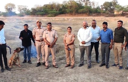 (अपडेट) शाहपुरा में मनरेगा खुदाई में मिले तीन बमों को किया डिफ्यूज