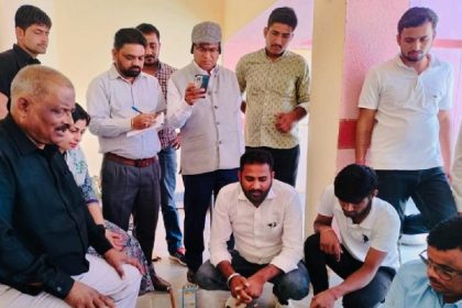 अब बीकानेर में जल्द उपलब्ध होंगे मशरूम के पकोड़े, अचार, बड़ी और कटलेट : मशरूम मैन डॉ दयाराम ने बनाने का दिया प्रशिक्षण