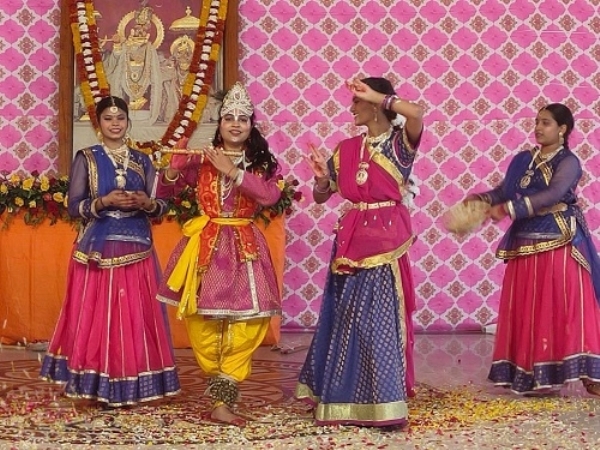 गोविंद देवजी मंदिर में फागोत्सव