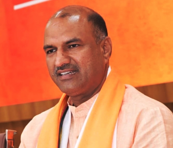 चुनाव से पहले राजस्थान भाजपा की नई टीम तैयार, 10 उपाध्यक्ष, पांच महामंत्री, 13 प्रदेश मंत्री, एक कोषाध्यक्ष और एक सह कोषाध्यक्ष बनाया