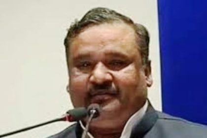 पल्लवी पटेल के बाद डाॅ. संजय चौहान ने अखिलेश यादव से किया किनारा