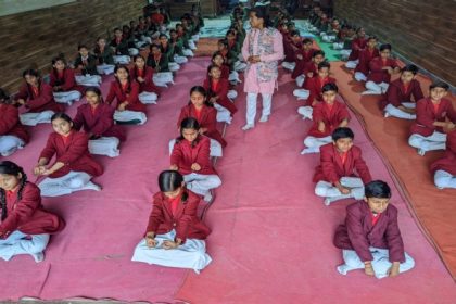 बच्चों को बताई दिन-रात्रिचर्या और ऋतुचर्या की महत्ता