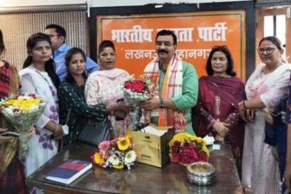 भाजपा का शुरू हुआ 'मोदी का परिवार होली मिलन'