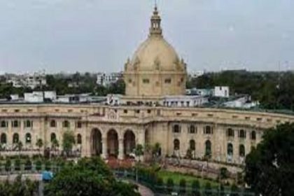 यूपी में जातीय समीकरणों की नैया पर सवार राजनीतिक दल