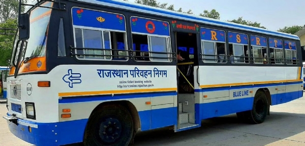 रोडवेज बसों में वरिष्ठ नागरिकों को अब पचास प्रतिशत छूट