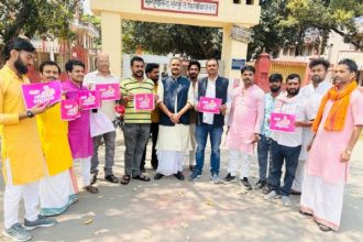 शंकराचार्य स्वामी अविमुक्तेश्वरानंद के समर्थन में संस्कृत संरक्षण मंच ने की पदयात्रा