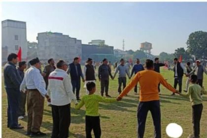संघ की शाखाएं समाज को संस्कार और दिशा देने का काम करती हैं: कौशल किशोर