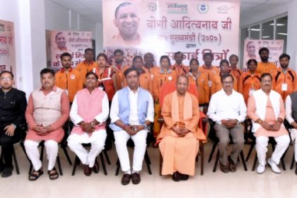 सॉलिड वेस्ट मैनेजमेंट के मॉडलों का मुख्यमंत्री ने किया अवलोकन